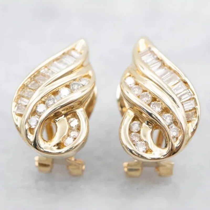 

Elegant Inlaid White CZ Hoops Women's Earrings Trendy Gold Color Geometry Daily Wear Party Jewelry Anniversary Gift