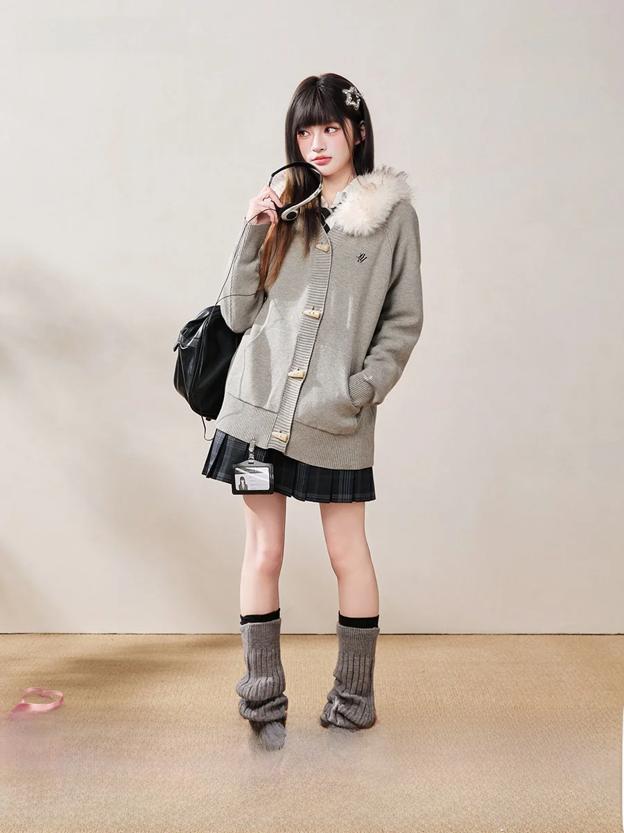 Sweet Style Women's Knitted Cardigan Coat with Horn Buttons Autumn Winter Loose Fit Thickened Casual Outerwear College Style