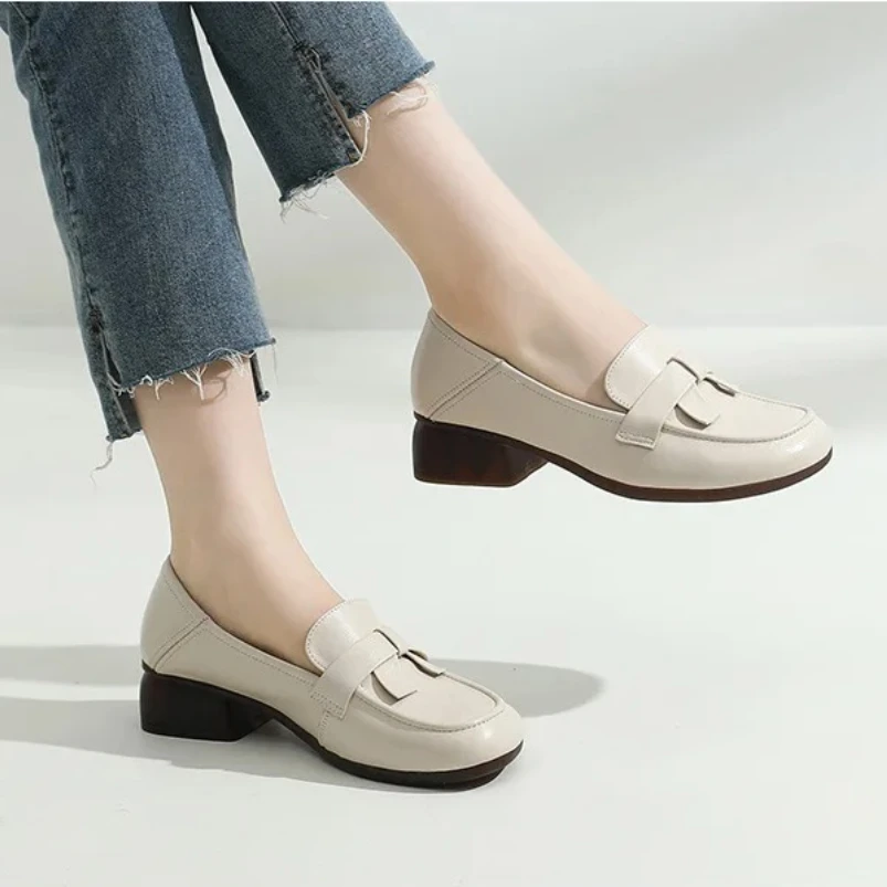 

202, весенне-осенние женские туфли-лодочки в стиле ретро, однотонная женская обувь в стиле ретро на квадратном каблуке с круглым носком и пряжкой на ремешке
