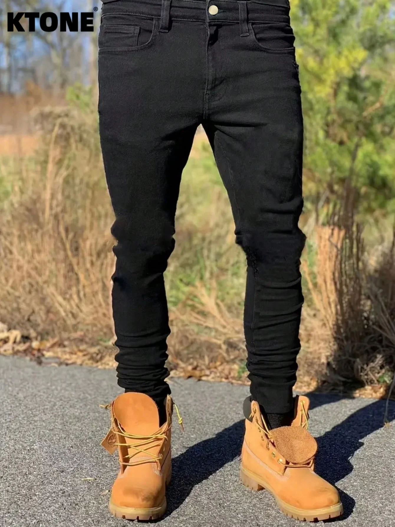 

Легкие ретро-джинсы для мужчин, стильные и модные. Аксессуары и ремни в комплект не входят.