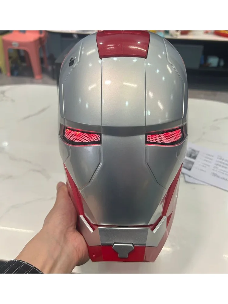 Marvel Comics Iron Man Helm Elektrisch Draagbaar Masker 1:1 Automatisch Openen En Sluiten Model Tekens Volwassen Speelgoed Verjaardagscadeau - afbeelding 2