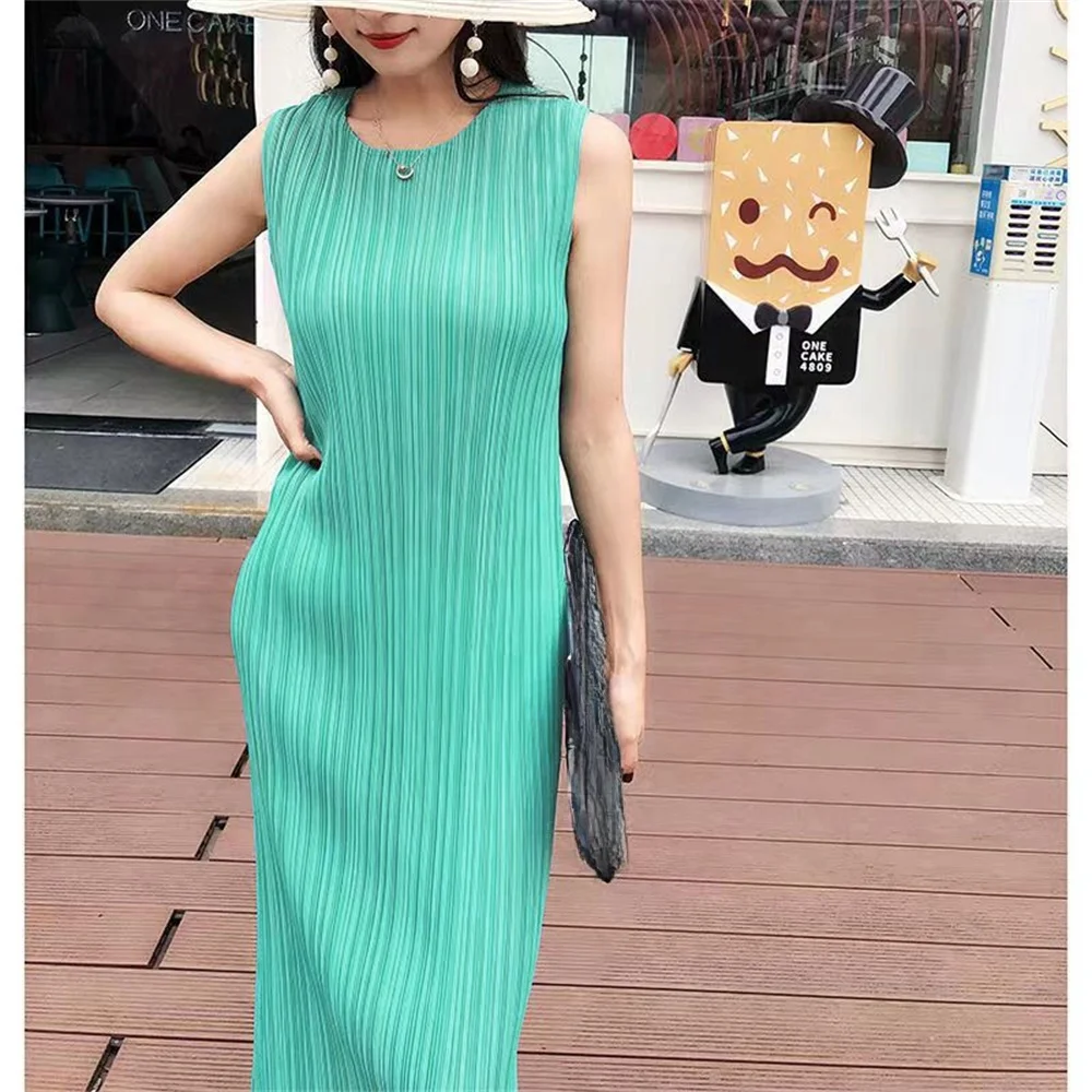 Pleated O-neck Trend Midi Dress Sleeveless Multi Color Vest Elegant Casual Basic Holiday Women\'s Clothing OL Lady 2024 Summer