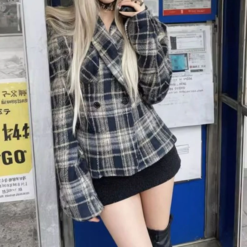 Retro-style Plaid Woolen Coat for Women, New Niche High-end Loose Blazer, Winter Jacket