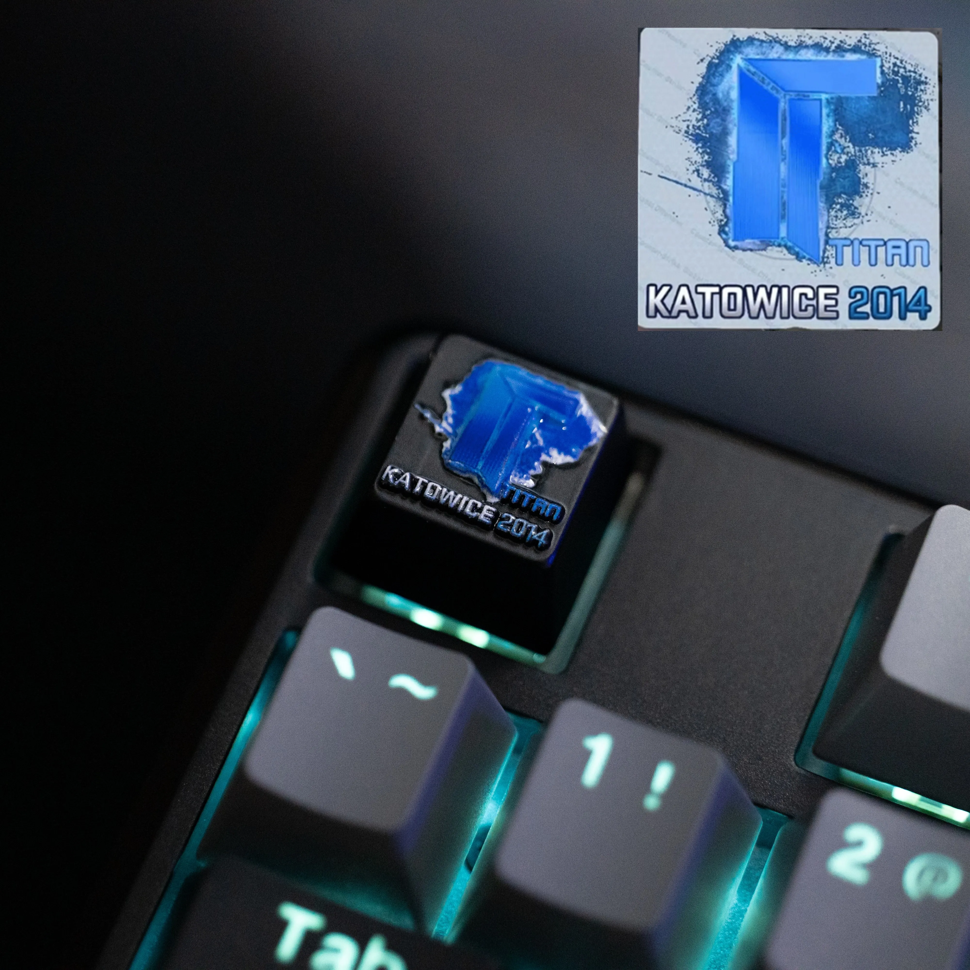 Holographic Titan 2014 Pattern Zinc Alloy Metal Keycap OEM R4 Height for MX Mechanical Keyboard - Single Custom Keycap Accessory