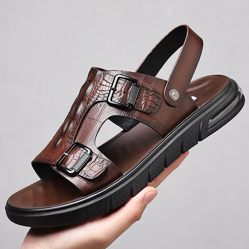 Outdoor Men's Sandals Outdoor Summer Slippers High-quality Shoes 2025 Summer Leather Sandals for Men New Man's Walking Shoes