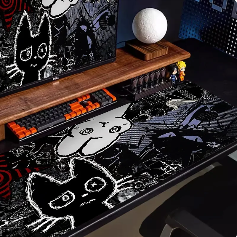 

Игровой коврик для мыши с абстрактным котом и нескользящим резиновым основанием. Точный дизайн со швом. Моющийся и прочный коврик для игр на ПК и офисе.