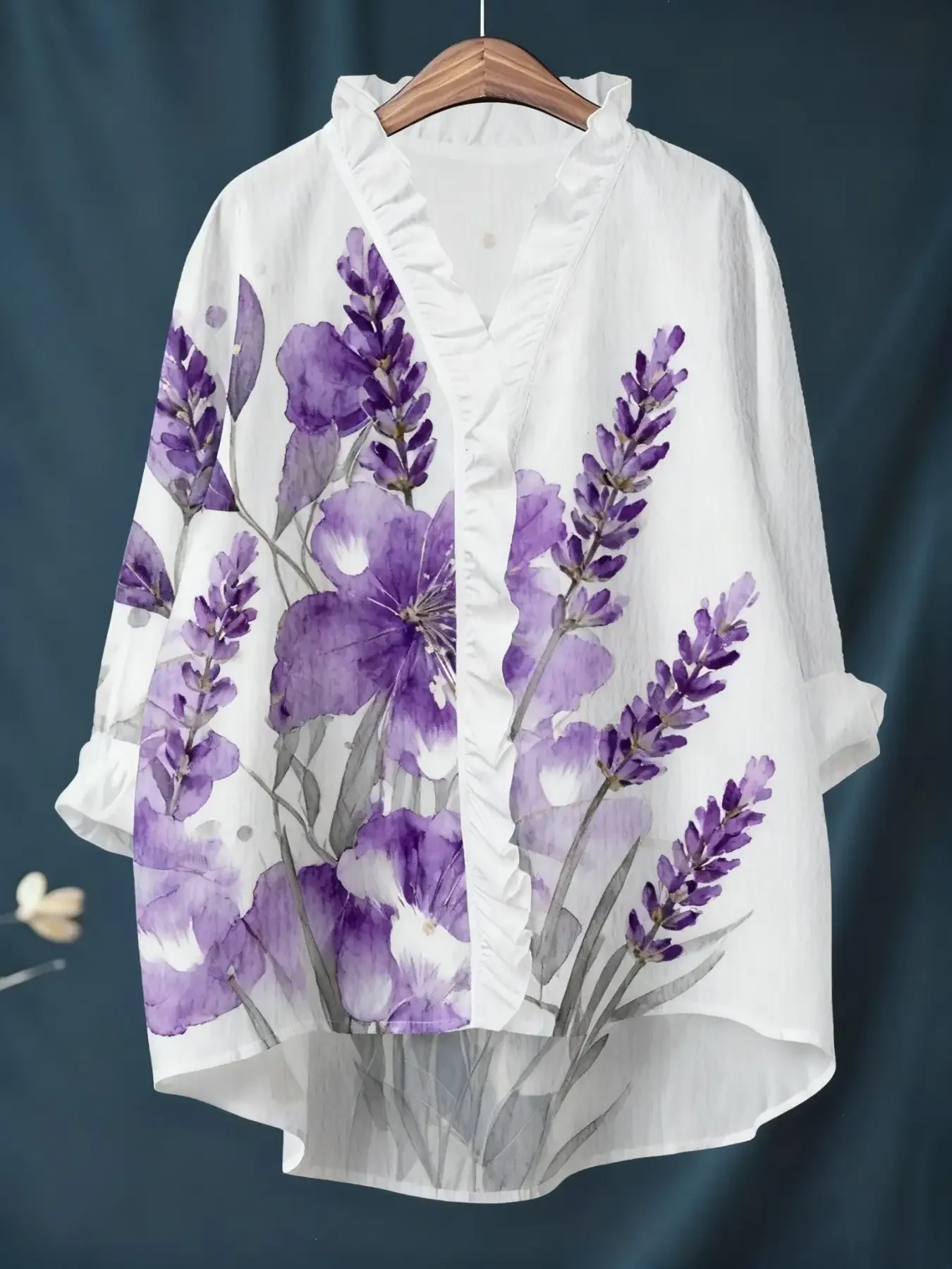 2026 new V-neck casual top, women's long sleeved lace shirt, retro floral print design, suitable for daily outings,