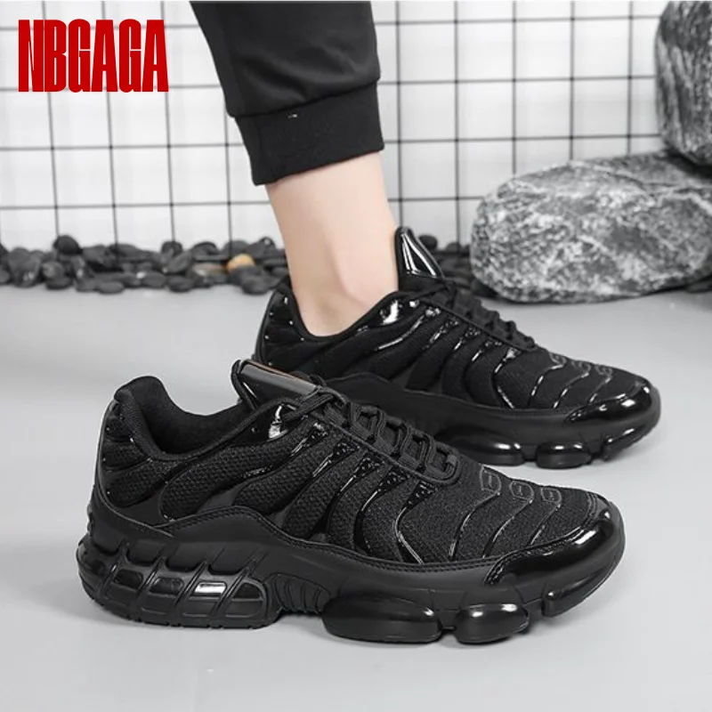 

Men's Running Sneakers Lightweight Breathable Mesh Gym Training Shoes Comfortable Walking Commute Athletic Fashion Shoes