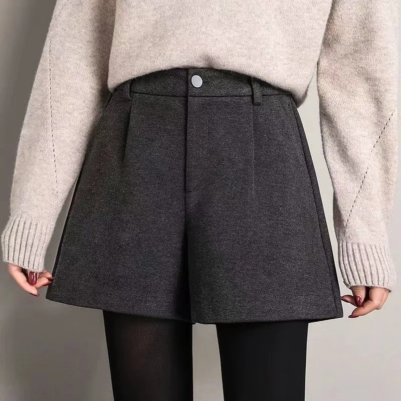 

Gray Shorts For Women, Autumn And Winter, Versatile, 2026 New High-Waisted A-Line, Winter Plus Size Suit Casual Pants
