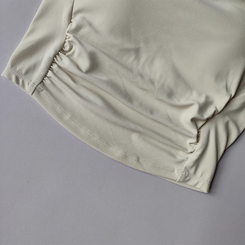 Neckholder-Sportunterwäsche mit festen Brustpolstern, Fitness-Plissee-Yoga-Anzug, integrierter BH, sexy Träger, schöner Rücken. – Detail 10