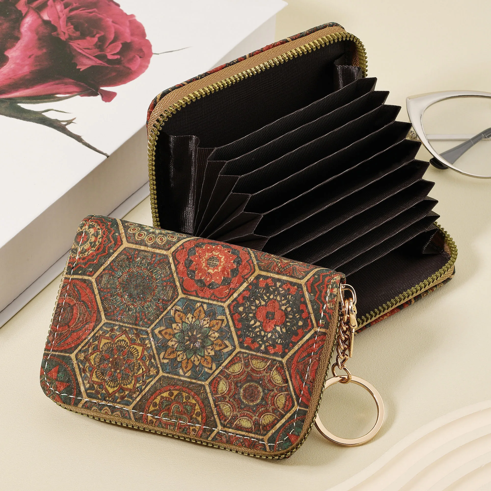Fashionable credit card storage bag with easy to carry multiple card slots, With a Chain Keychain easy to carry versatile card s