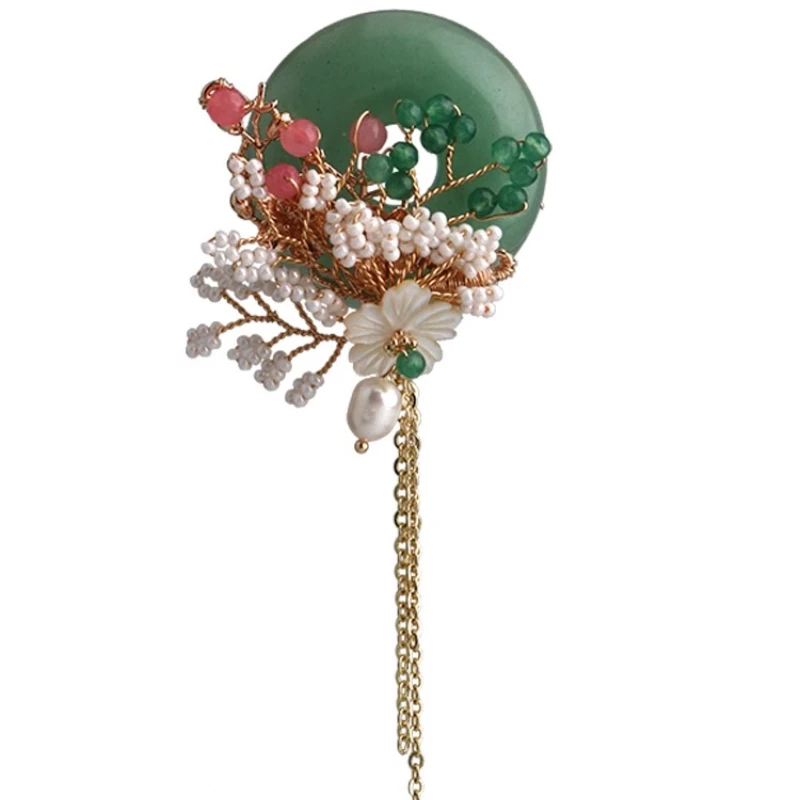 

Green brooch design sense niche high sense new Chinese corsage flower Mori natural stone pin coat accessories