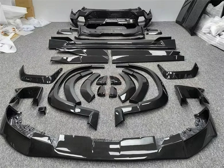 M Style Dry Carbon Fiber Front Lip Side Skirts Rear Diffuser Rear Spoiler Wide-body Fender for XM G09 Upgrade Body Kit