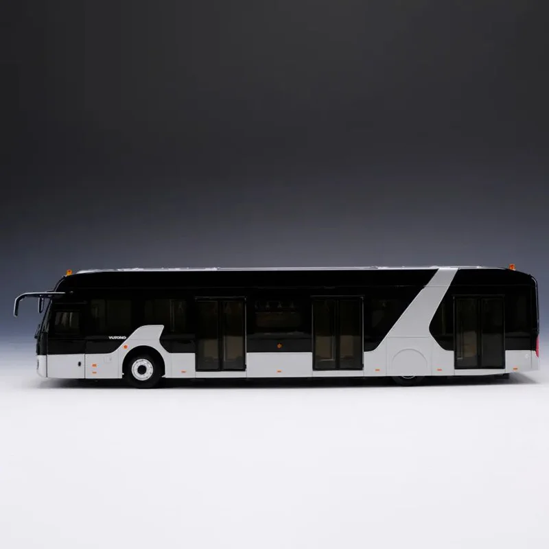 1:42 Scale Yutong AB14E Bus Alloy Car Model Collectrion Ornaments