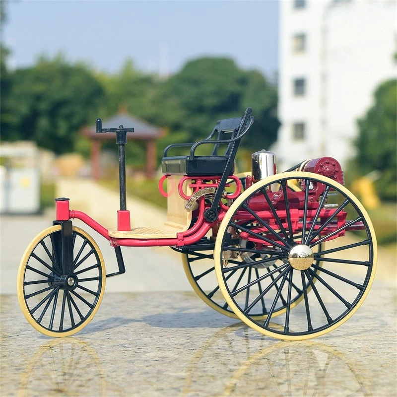 

1:12 1886 Vintage Classic car No.1 alloy car model simulation tricycle Toy For Children Gift Collection