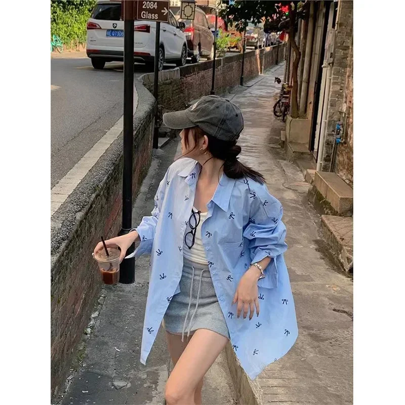 

Femme весна лето корейская мода пуговицы с принтом однотонный воротник женские рубашки трендовые модные хлопковые рубашки с бантом и длинным рукавом