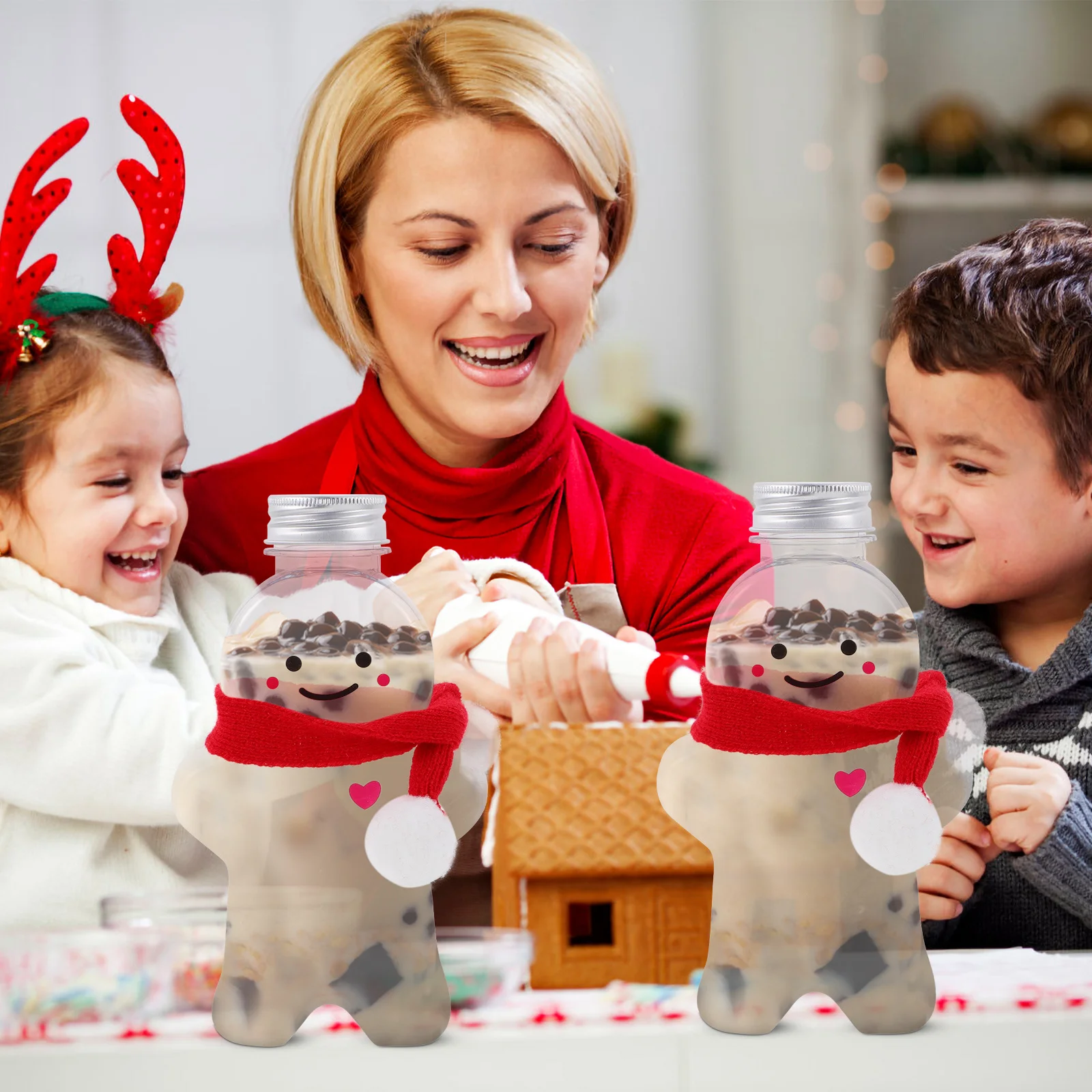 

10 set Beverage Bottles Gift Packaging Christmas Gingerbread Man Juice Containers With Scarves For Party Family Gathering