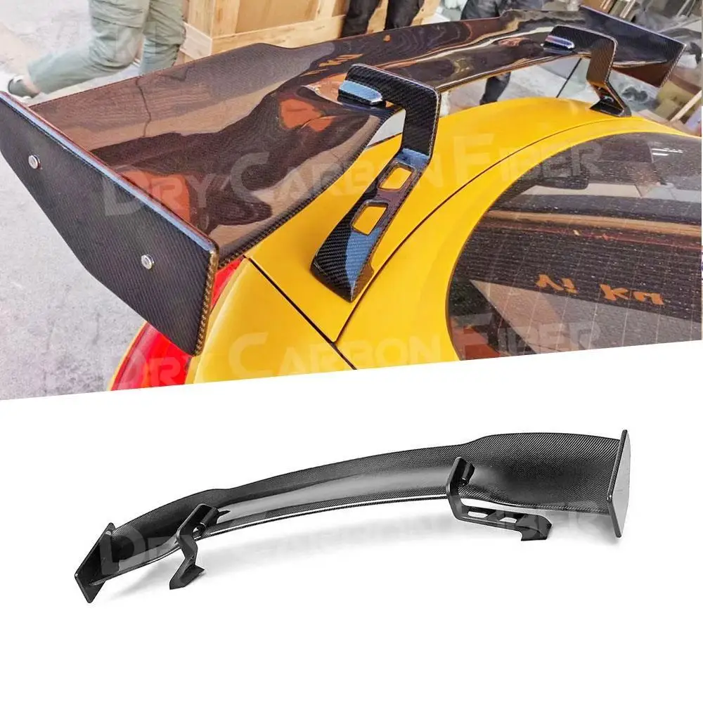 Carbon Fiber Car Re… - image
