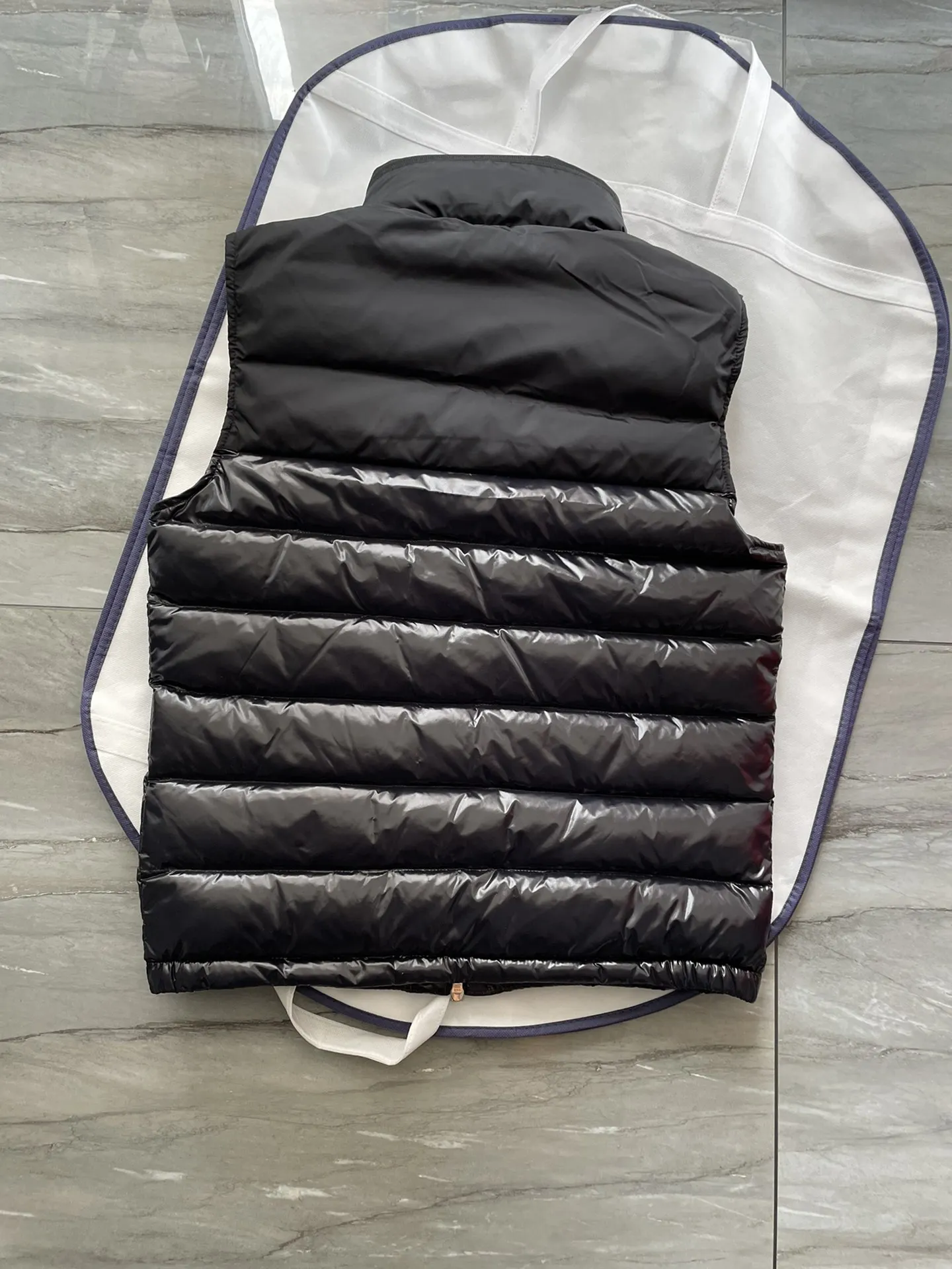 New 2024 Upper lower splicing Autumn Winter Men down vest Hidden hood 95% white goose down Top level version NFC+dust bag