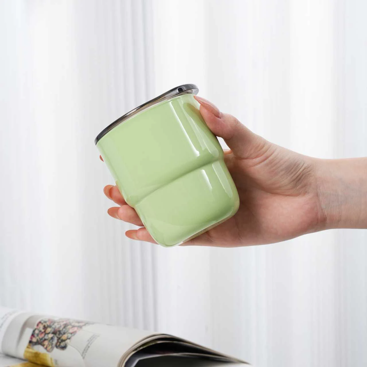 GlossyGreen