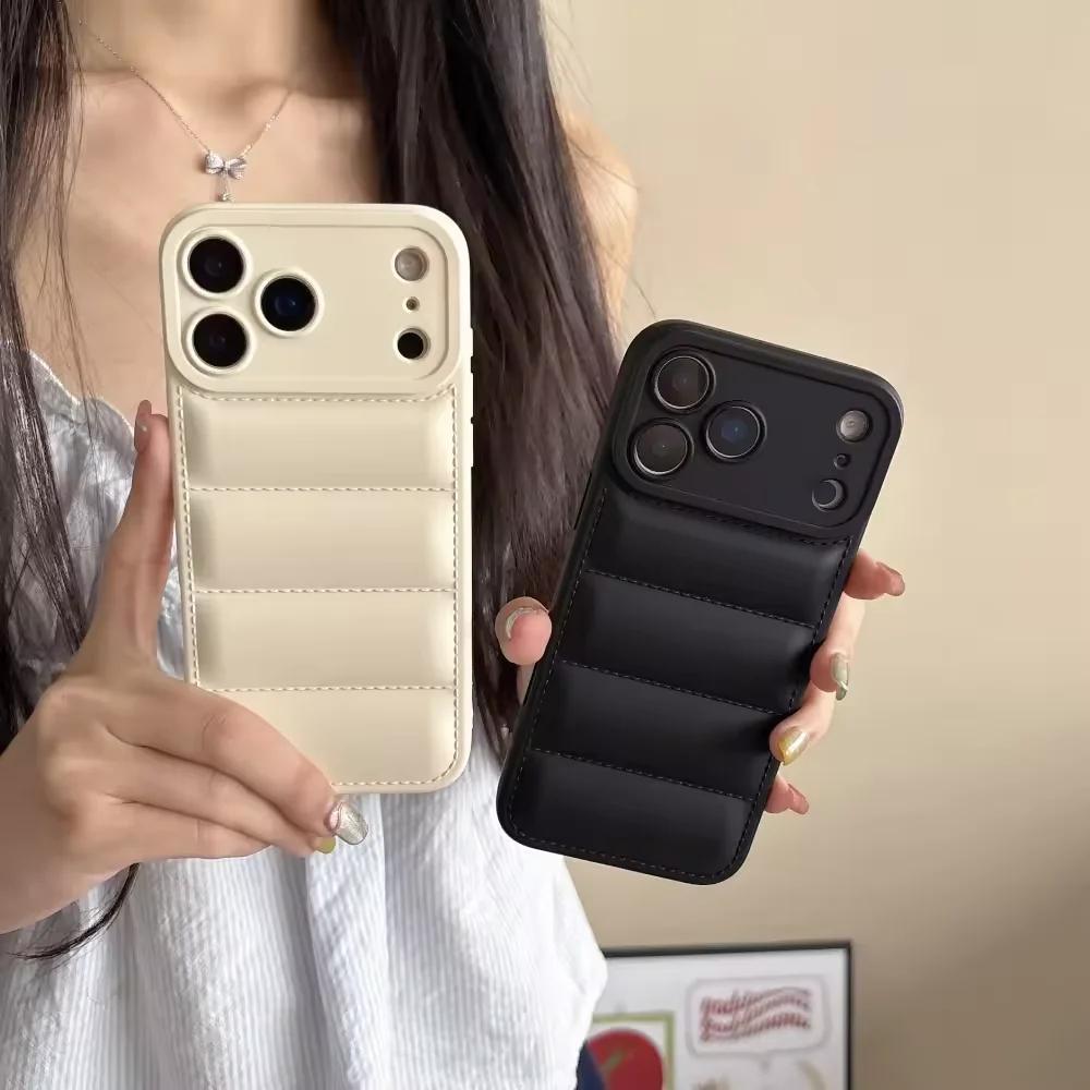 حافظة فاخرة من السيليكون مضادة للصدمات لهاتف آيفون 17 Air 16 E 15 Plus 14 13 12 11 Pro Max غطاء منتفخ ناعم ملون للشتاء