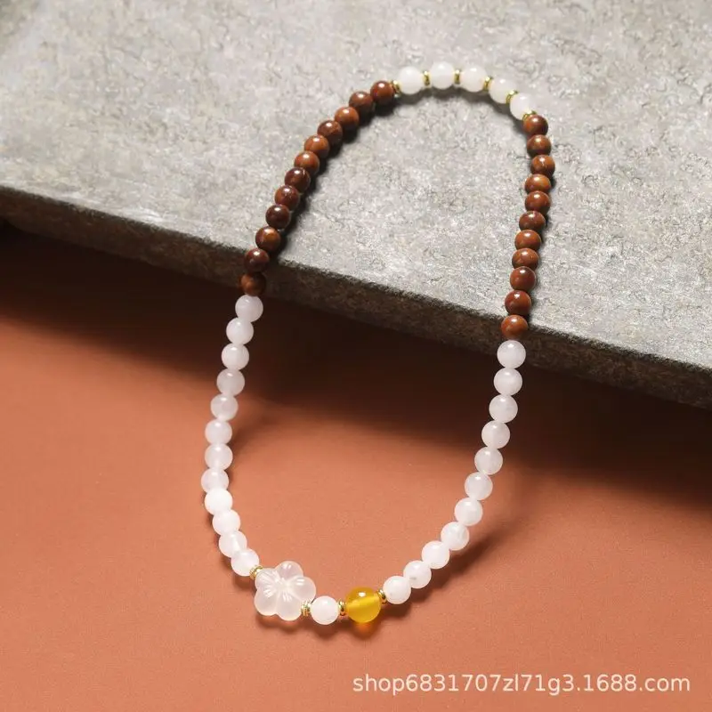 Cook - paired with white chalcedony peach blossom double-loop crystal bracelet, niche, fresh, versatile, high