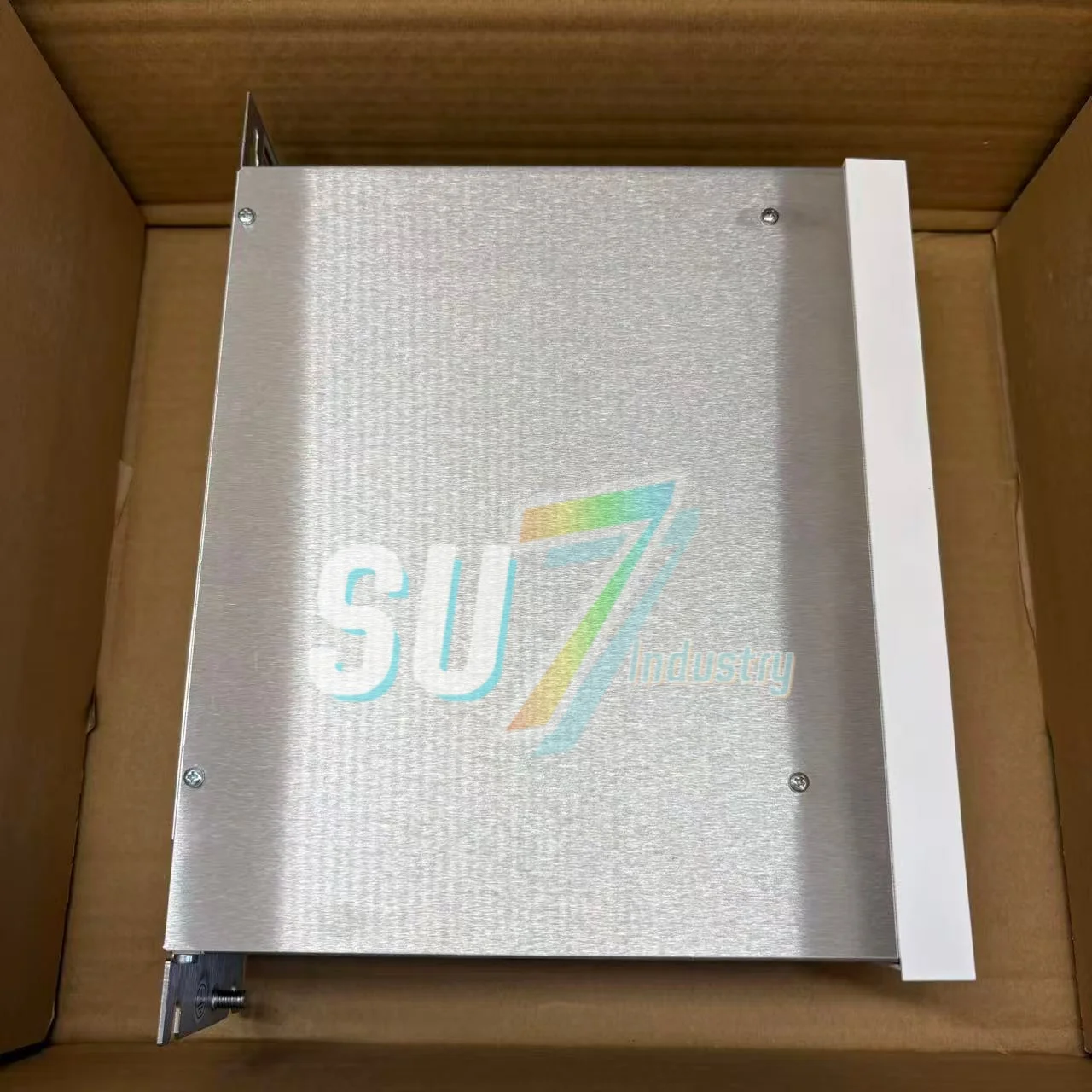 Neuer originaler Servoantrieb AX5203-0000-0200