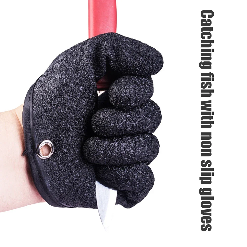 Fishing Gloves Anti-Slip Protect Hand from Puncture Scrapes Fisherman Catch Fish Latex Hunting Gloves Left/Right （Random Color）