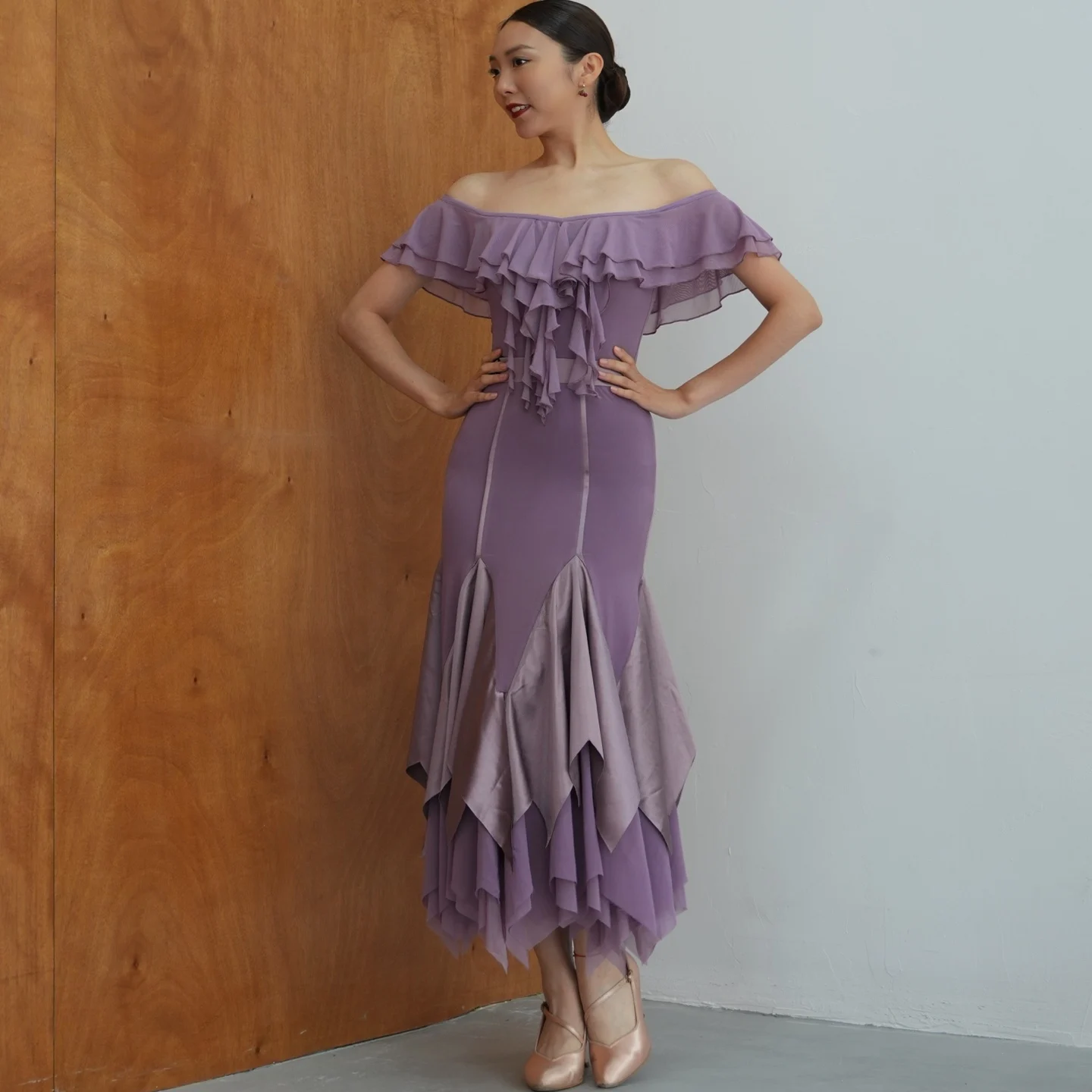 Spódnica do tańca towarzyskiego damska, strój do tańca latynoamerykańskiego, nieregularna fioletowo-czarna długa spódnica z falbanami, kostium do tanga, walca, BL17234