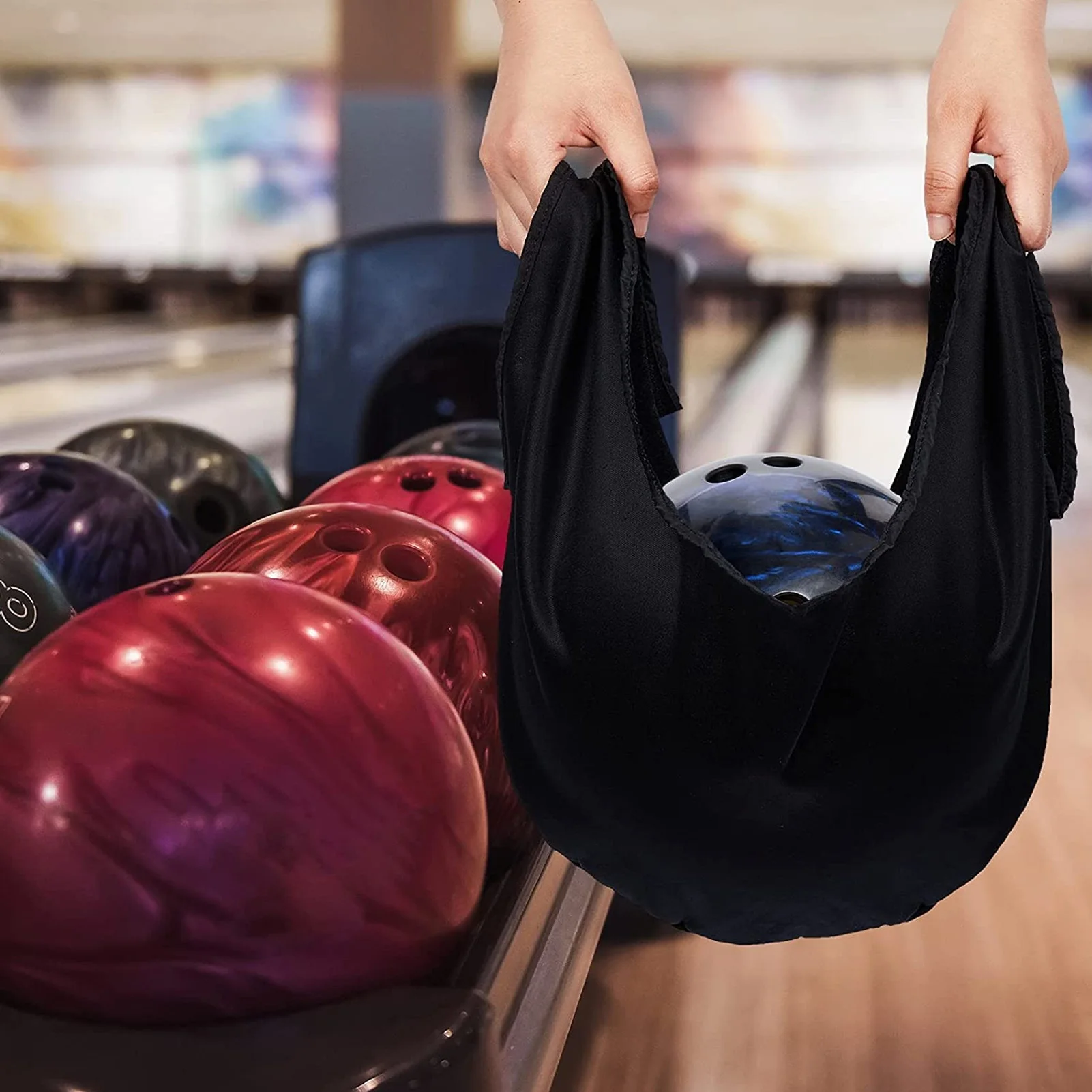 Bowling Ball Cleaning Towel Microfiber Bowling Ball Polisher Cleaner Bowling Ball Carrier Bag Wiping Cloth Bowling Accessory