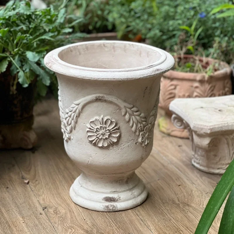 European retro handmade coarse pottery red pottery relief trophy flower pot home balcony garden green plant planting pot with bo
