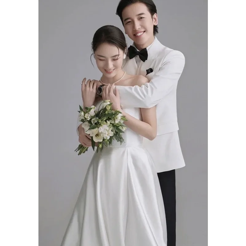 2025년 신부를 위한 한국 고급 화이트 새틴 트레일링 웨딩드레스, 여성 우아하고 섹시한 스트랩리스 롱 프롬 파티 드레스