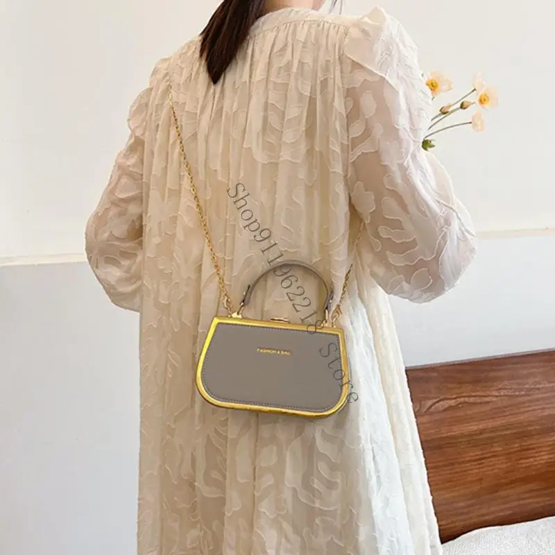 

Женская сумка для мессенджера PU