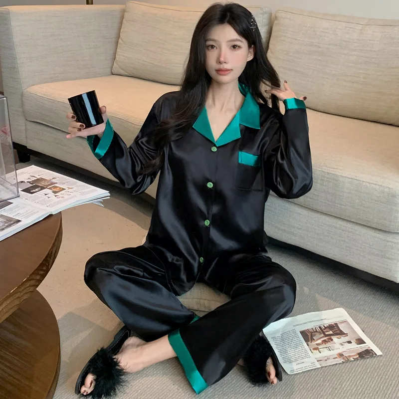 Advanced Ice Silk Cool Sleepwear for Women in Spring and Autumn Long Sleeved Set Black Temperament Homewear Set Worn Externally