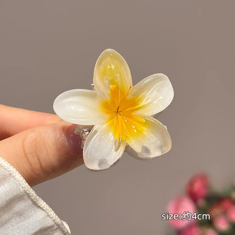 2pcs 4cm Small Hairpin Hair Claw Clip Hairwear Bohemia Colored Plumeria Flower Acrylic Hair Clip Women Girls Sweet Hairpin