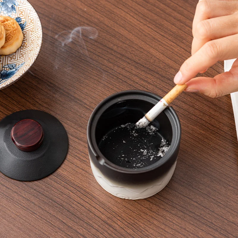 Chinese style Ceramic With Cover Ashtrays, Home Living Room Office Decoration, Creative Anti Fly Ash Gradient Color Ashtray, 1Pc