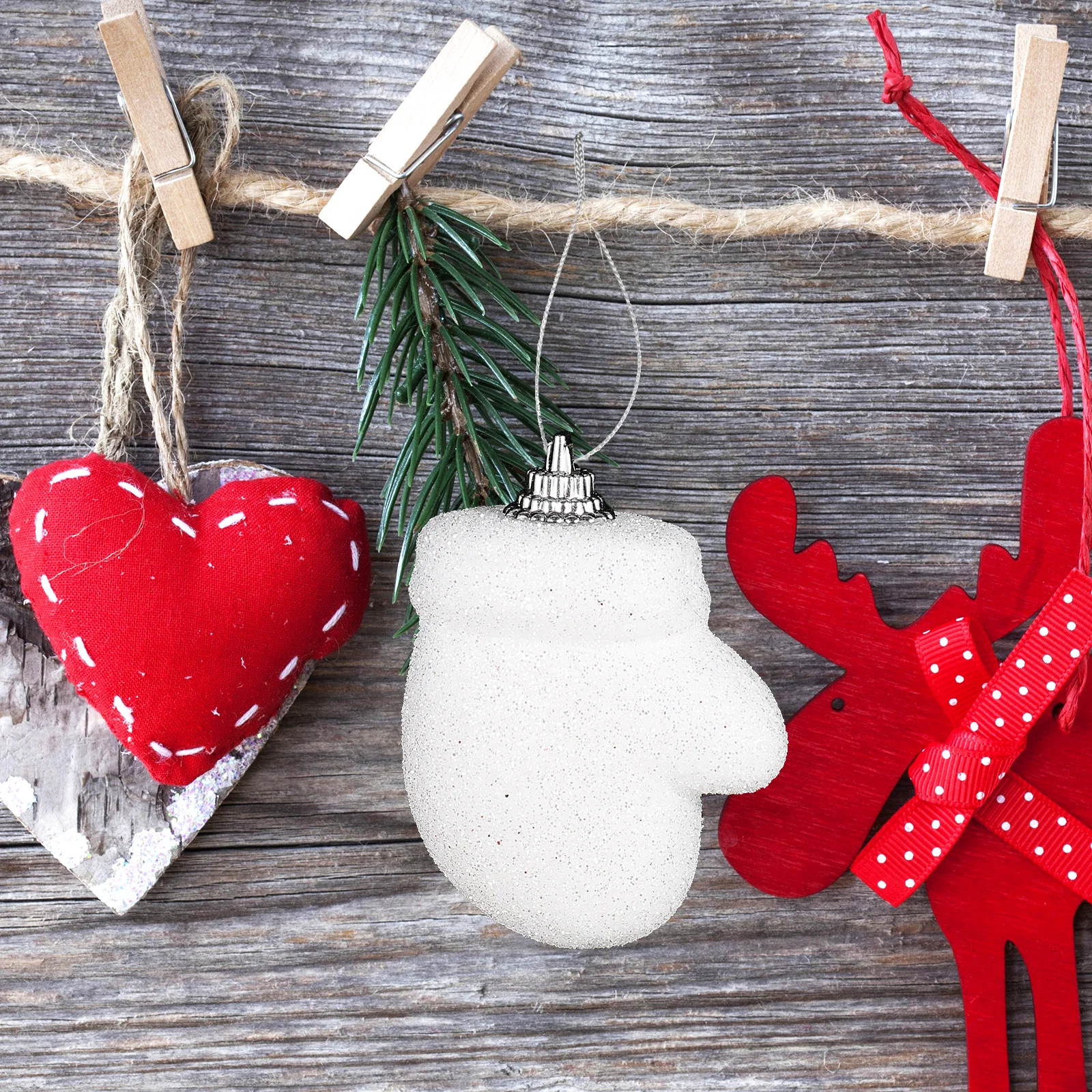 

10Pcs Adorable Christmas Foams Pendants Xmas Tree Hanging Decors Home Decorations Christmas Foams Pendants