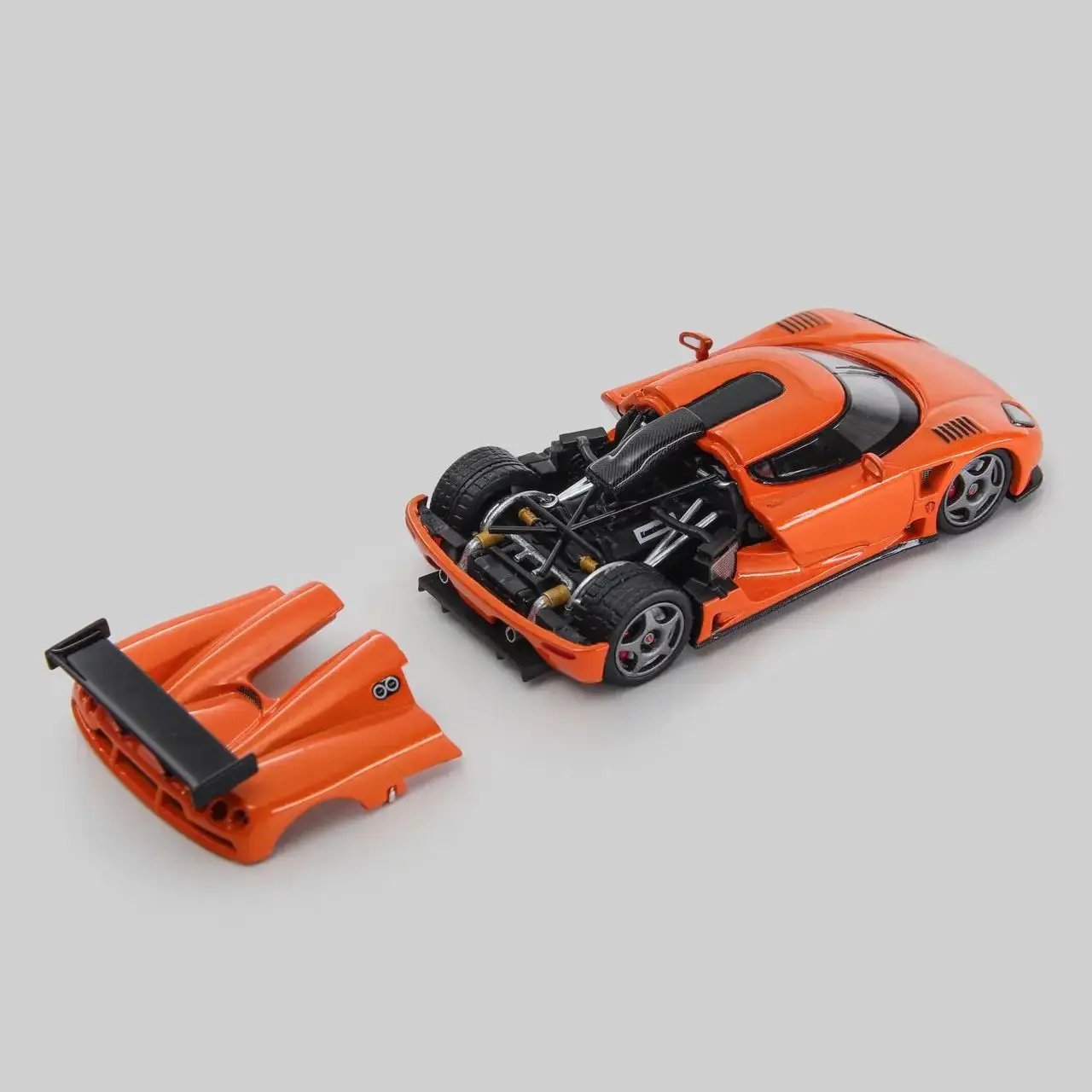 

AM Autobots 1:64 CCGT openable rear cover alloy car model
