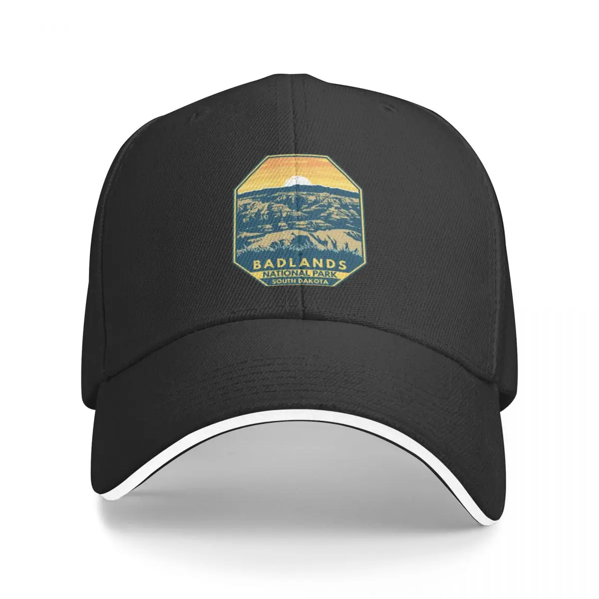 Badlands National Park Sunset Retro Emblem Baseball Cap Beach Bag Fishing cap party Hat Women's Golf Wear Men's