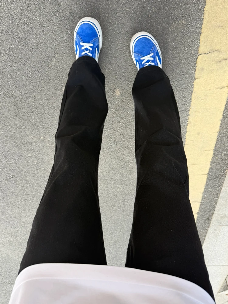 

Мужские джинсы Bla American Straight Leg: весенние, приталенные, с эффектом стройности, эластичные, слегка расклешенные, для повседневной носки