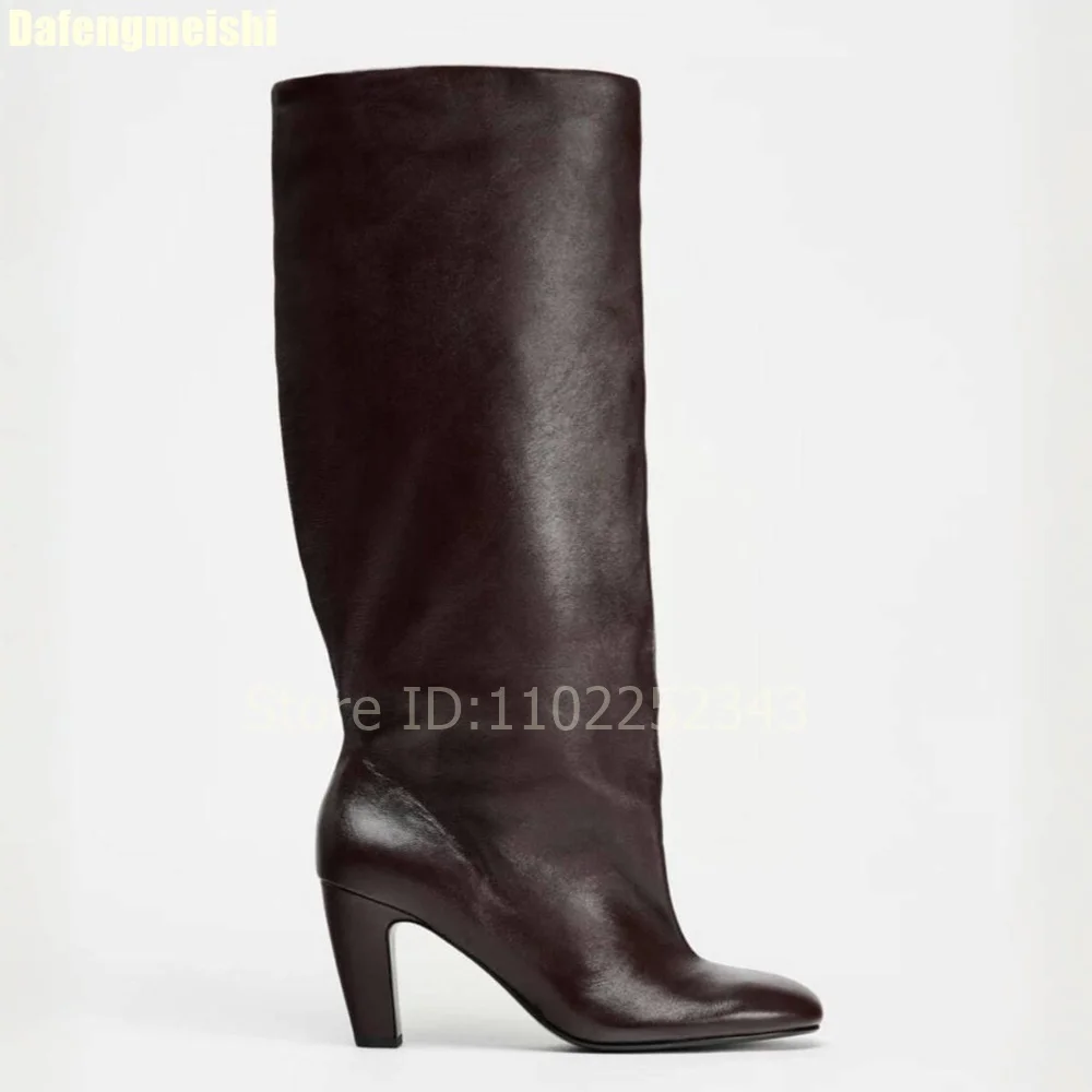 

Round Toe Chunky Heel Knee-High Boots 2026 Winter New Pull-On Black Leather Wide-Calf Fashion Boots Women's Fashion Runway Boots