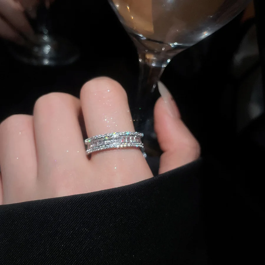 Neuer Vintage Zirkon Hohlperlen Offener Ring Nischen-High-End-Ring Sanfte Ausstrahlung Modeschmuck Paarringe für Herren Luxus – Detail 8