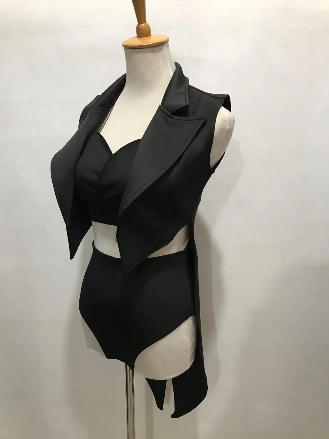 女性ジャズダンス衣装黒ブラショーツ燕尾服 3 点セットセクシーなステージウェアナイトクラブバー DJ 歌手ダンサーのパフォーマンス服