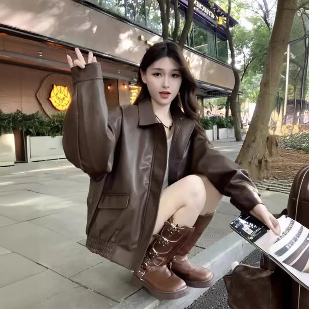 블랙 브라운 PU 가죽 코트 여성용 짧은 봄 가을 신상 홍콩 스타일 레트로 레저 모터사이클 코트 지퍼 가죽 재킷