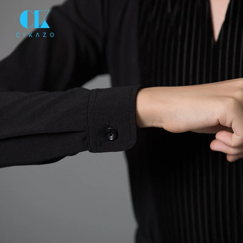 Fashion Latin Dance Costumes For Boys Black Long Sleeve Stitching Velvet Shirts Ballroom Chacha Latin Practice Dance Wear DN7118