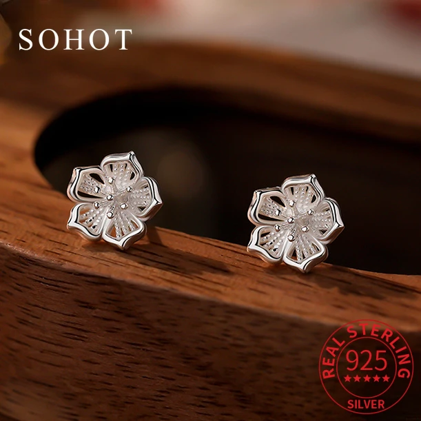 Real 925 Sterling Silver 8mm Hollow Flower Stud Earrings for Women Cute Plant Fine Jewelry Light Luxury Accessories