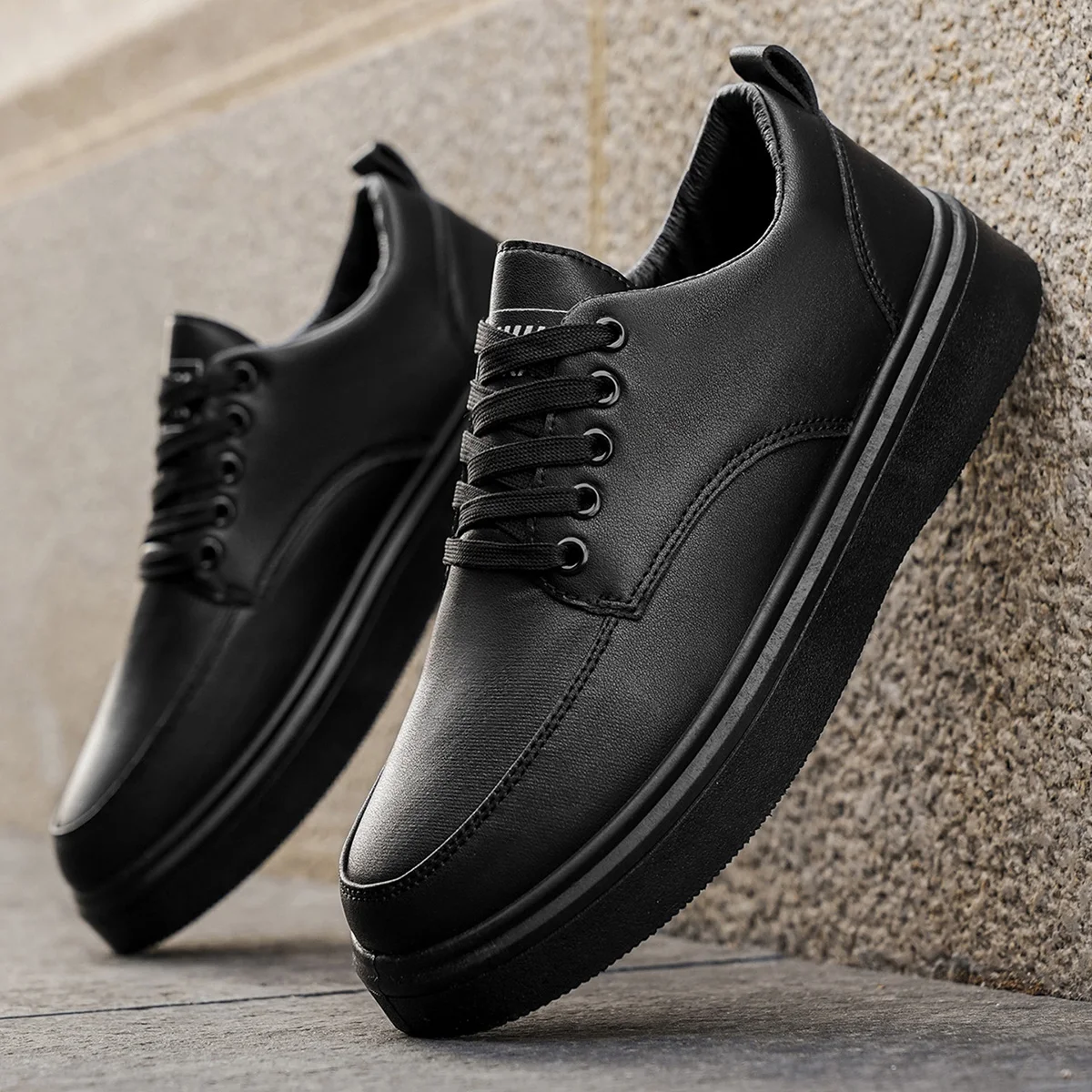 

2026 men's new business casual sports shoes are versatile, comfortable, trendy, fashionable, plus size formal shoes, leather sho