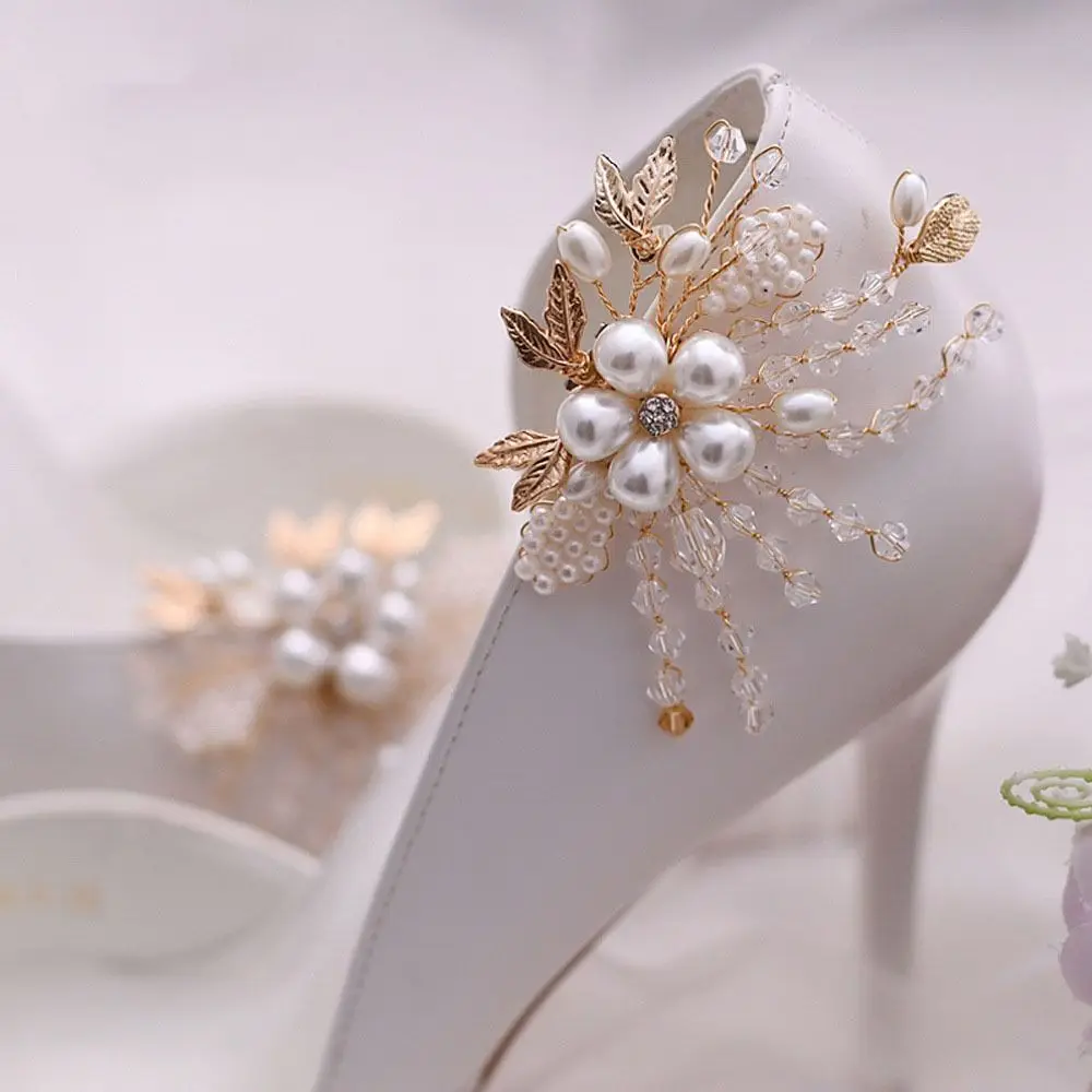 

1Pair DIY Wedding Shoes Accessories Detachable Pearl Beads DIY Shoes Charms Elegant Rhinestone High Heels Shoe Buckle Girls