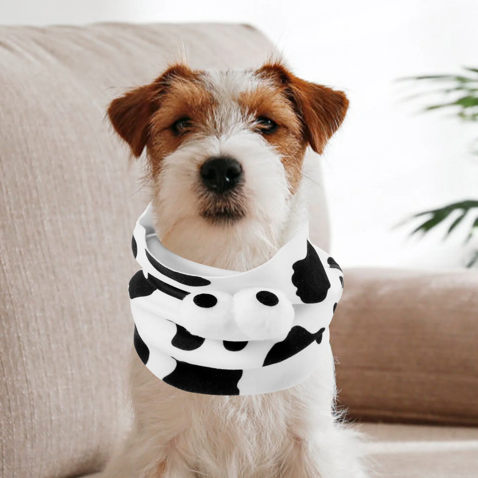 

Stylish Pet Hood Scarf Adorable Cow Print Warm Comfortable All Sizes Dogs Cats Festival Parties Photo Props Decor