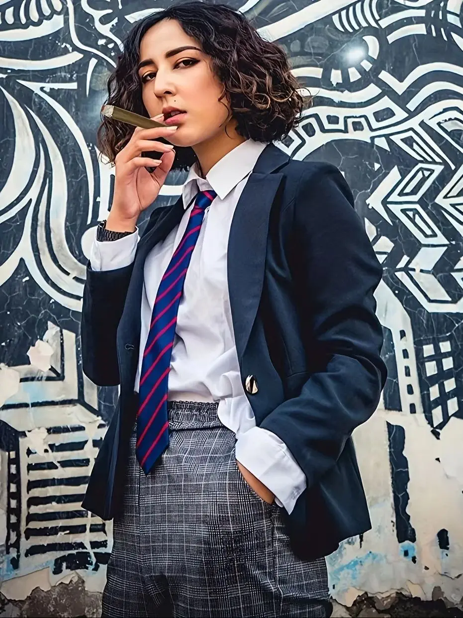 محاكاة زي حفلة السجائر الدعائم مقلد السيجار فيلم الرسوم المتحركة لعبة الدعائم